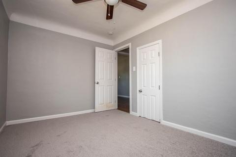 326 Spruce St, Modesto, CA 95351 photo 15
