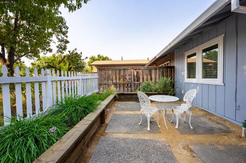 107 Huerta Pl, Davis, CA 95616 photo 4