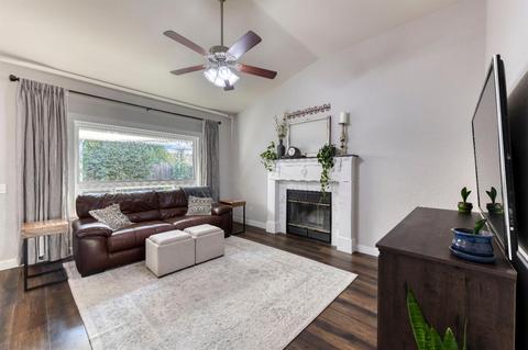 5755 Summit Dr, Rocklin, CA 95765 photo 8