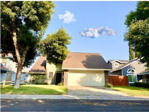 2104 W Walnut Haven Dr, Modesto, CA 95355 photo 1