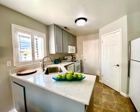 2104 W Walnut Haven Dr, Modesto, CA 95355 photo 15