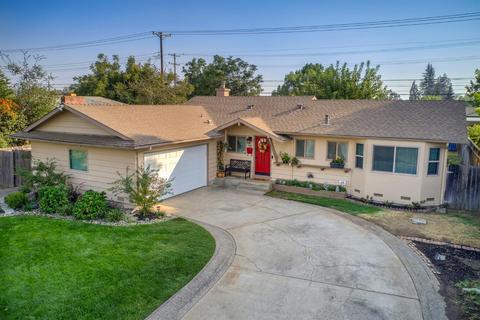700 Daisy Ave, Lodi, CA 95240 photo 1