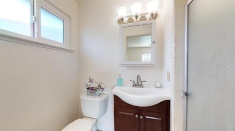 1718 Elizabeth Ave, Modesto, CA 95355 photo 18
