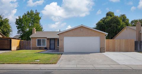 706 Dixie Ln, Ripon, CA 95366 photo 3