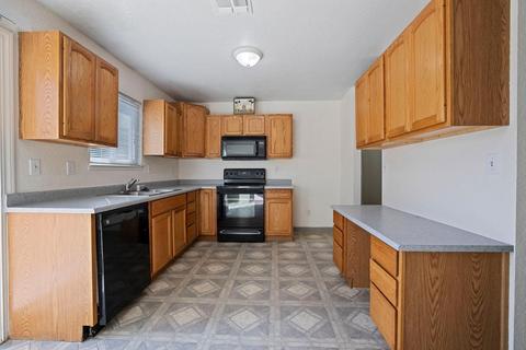 706 Dixie Ln, Ripon, CA 95366 photo 13
