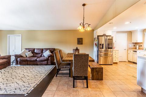 2336 Scenic Dr, Modesto, CA 95355 photo 7