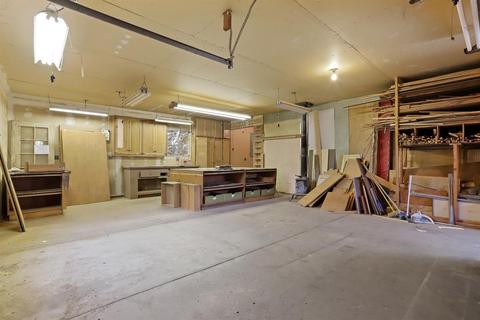 2401 Bellamy St, Modesto, CA 95354 photo 34