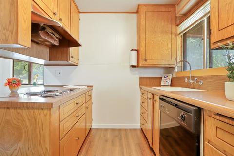 2401 Bellamy St, Modesto, CA 95354 photo 10