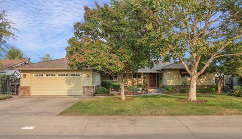328 Wood Dr, Lodi, CA 95242 photo 2