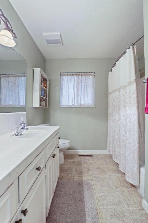 328 Wood Dr, Lodi, CA 95242 photo 37