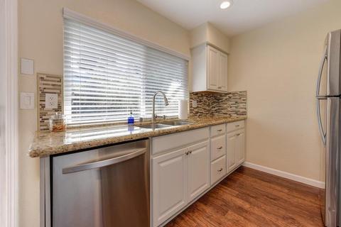 8300 Camelback Ct, Orangevale, CA 95662 photo 10