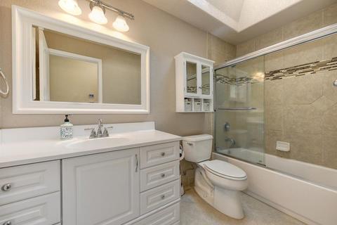 8300 Camelback Ct, Orangevale, CA 95662 photo 14