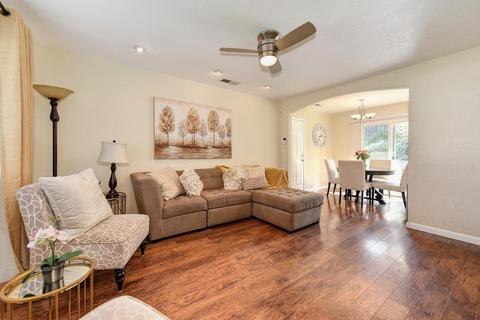 8300 Camelback Ct, Orangevale, CA 95662 photo 4