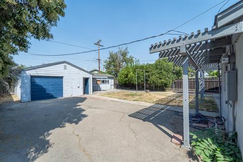 1033 Badgley Dr, Modesto, CA 95350 photo 16