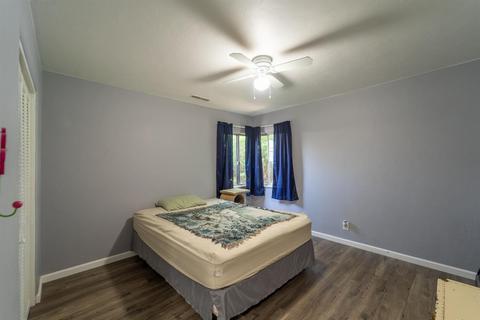 1033 Badgley Dr, Modesto, CA 95350 photo 14