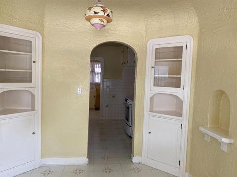 539 Locust St, Modesto, CA 95351 photo 2