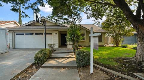 1516 January Dr, Modesto, CA 95358 photo 1
