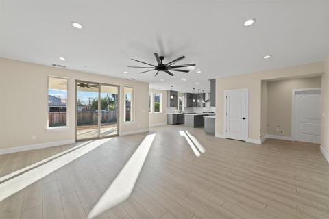 2617 Gunn Rd, Carmichael, CA 95608 photo 5