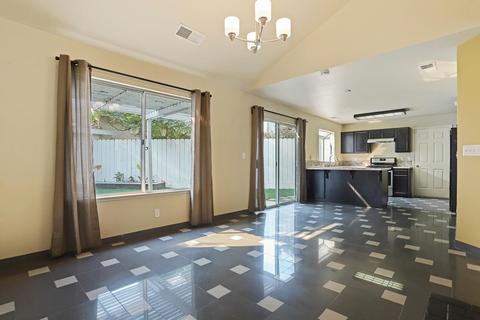 2816 Field Stone St, Modesto, CA 95355 photo 17