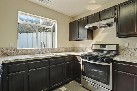 2816 Field Stone St, Modesto, CA 95355 photo 22