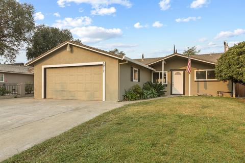 5917 Marlin Cir, Carmichael, CA 95608 photo 1
