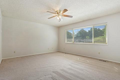 1804 Kienitz Ave, Modesto, CA 95355 photo 17