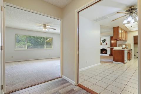 1804 Kienitz Ave, Modesto, CA 95355 photo 8
