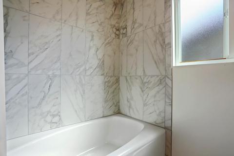 1804 Kienitz Ave, Modesto, CA 95355 photo 30