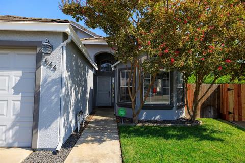 844 Taggert Ct, Modesto, CA 95351 photo 2