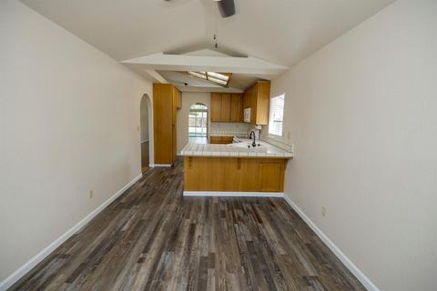 844 Taggert Ct, Modesto, CA 95351 photo 12