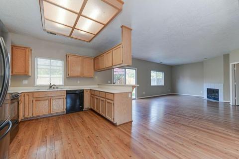 111 Cottage Pl, Jackson, CA 95642 photo 8