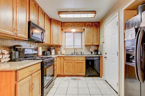 3033 Freedom Ln, Modesto, CA 95354 photo 10