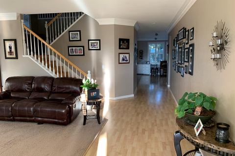 559 Ruess Rd, Ripon, CA 95366 photo 8