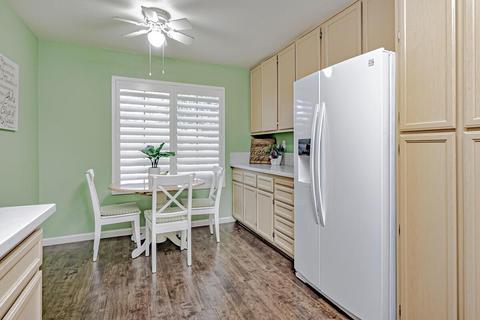 2384 Roualt St, Davis, CA 95618 photo 5