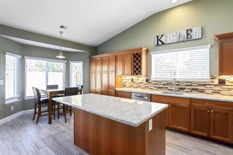 1085 Tom Fowler Dr, Tracy, CA 95377 photo 11