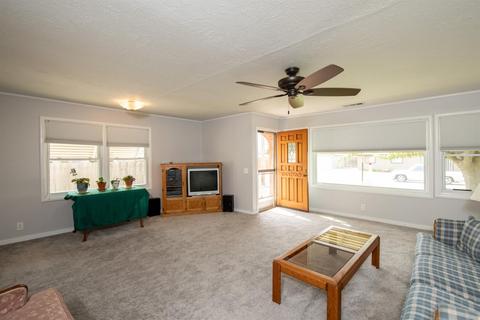 1310 Mitchell Ave, Escalon, CA 95320 photo 8