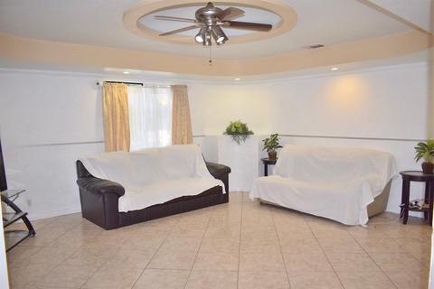 1824 Ustick Rd, Modesto, CA 95358 photo 11