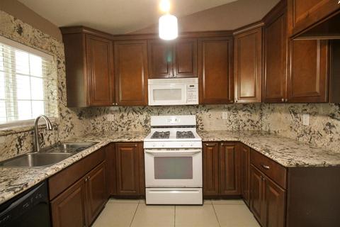 1541 Ironside Dr, Modesto, CA 95358 photo 37