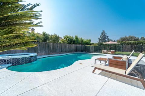 4600 Via Altura, Modesto, CA 95357 photo 1