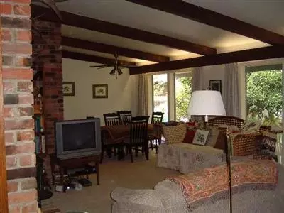 407 S Marshall Ave, Willows, CA 95988 photo 2
