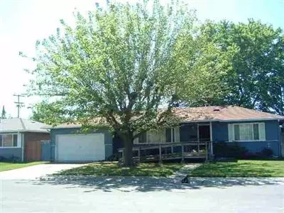 1020 Cedar St, Willows, CA 95988 photo 1