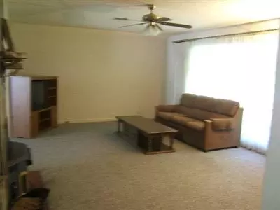 636 S Marshall Ave, Willows, CA 95988 photo 2