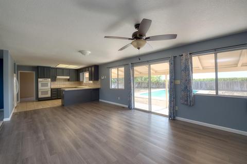 860 Olive Ave, Patterson, CA 95363 photo 9