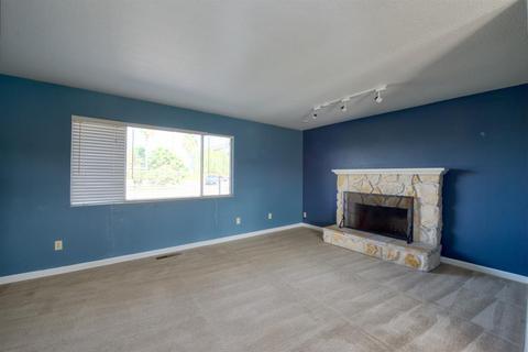 860 Olive Ave, Patterson, CA 95363 photo 6