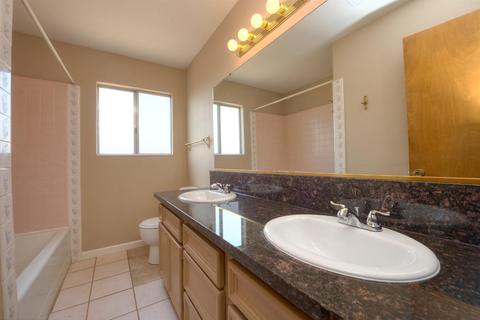860 Olive Ave, Patterson, CA 95363 photo 17