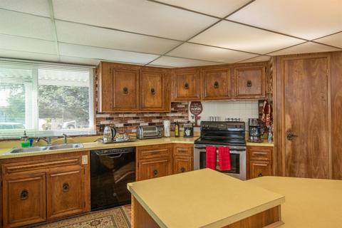 3833 Lahaina, Modesto, CA 95355 photo 8