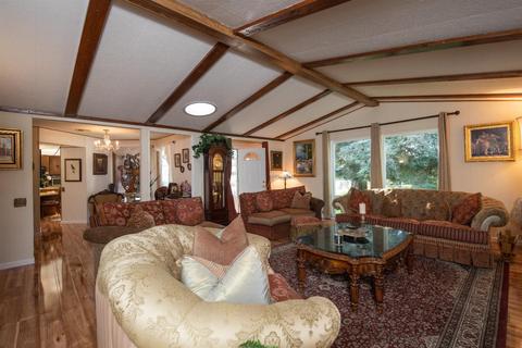3833 Lahaina, Modesto, CA 95355 photo 5