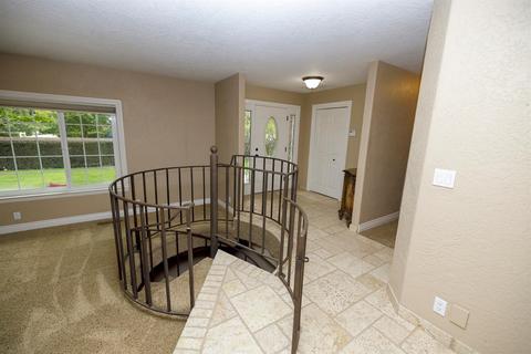 21607 S Olive Ave, Ripon, CA 95366 photo 16