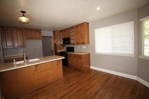 1837 Harbor Cv, Modesto, CA 95355 photo 15