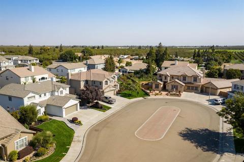 125 Sea Gull Ct, Ripon, CA 95366 photo 4